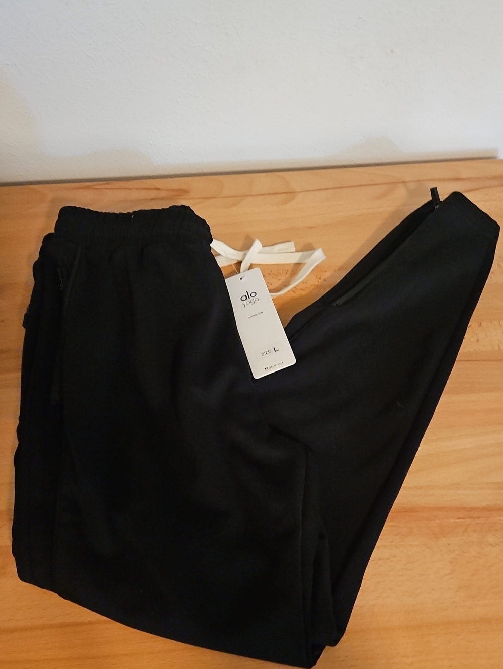 Alo Yoga Black Jogger Pants with Drawstring New
